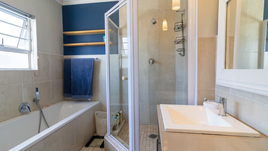3 Bedroom Property for Sale in Beacon Bay Eastern Cape